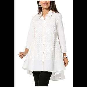 WynneCollection Women's Eyelet Combo Drama Tunic White - Regular